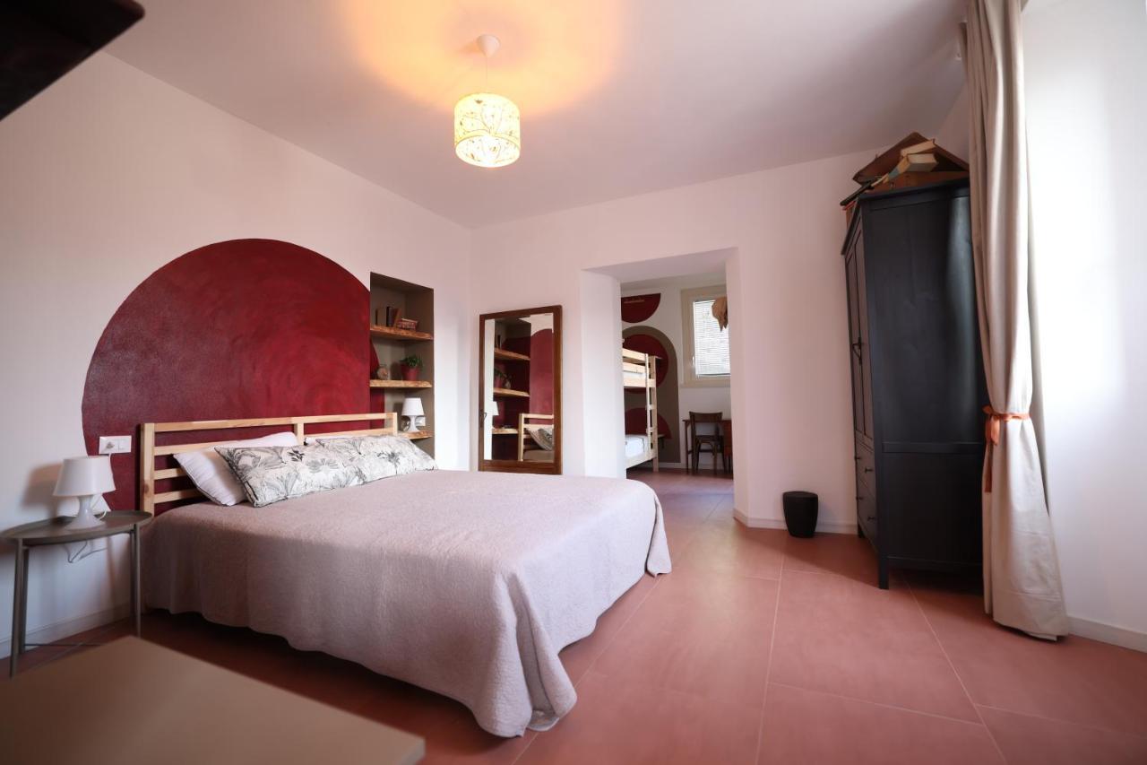 Il Mallo Verde - Lake Como B&B 曼代洛-德尔拉里奥 外观 照片